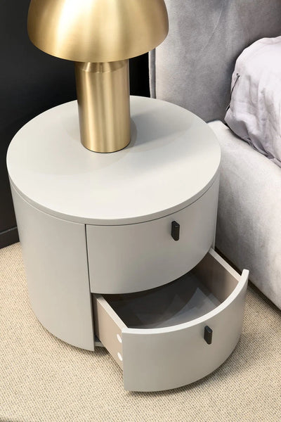 Finding the Perfect Match: A Guide to Choosing the Right Bedside Table