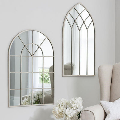 STATEMENT MIRRORS TO COMPLEMENT THE ARCH DECOR TREND