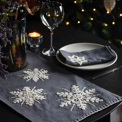 Bodhi Accessories Emb Snowflakes Napkin Charcoal (4pk) House of Isabella UK