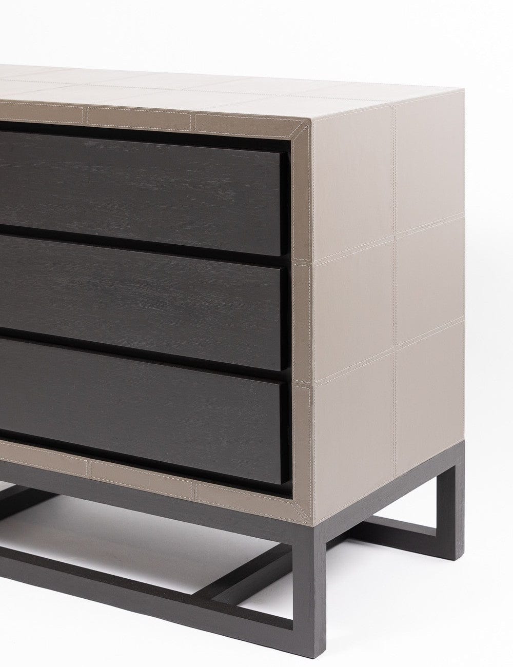 Eccotrading Design London Living Riviera Chest Italian Grey Leather House of Isabella UK