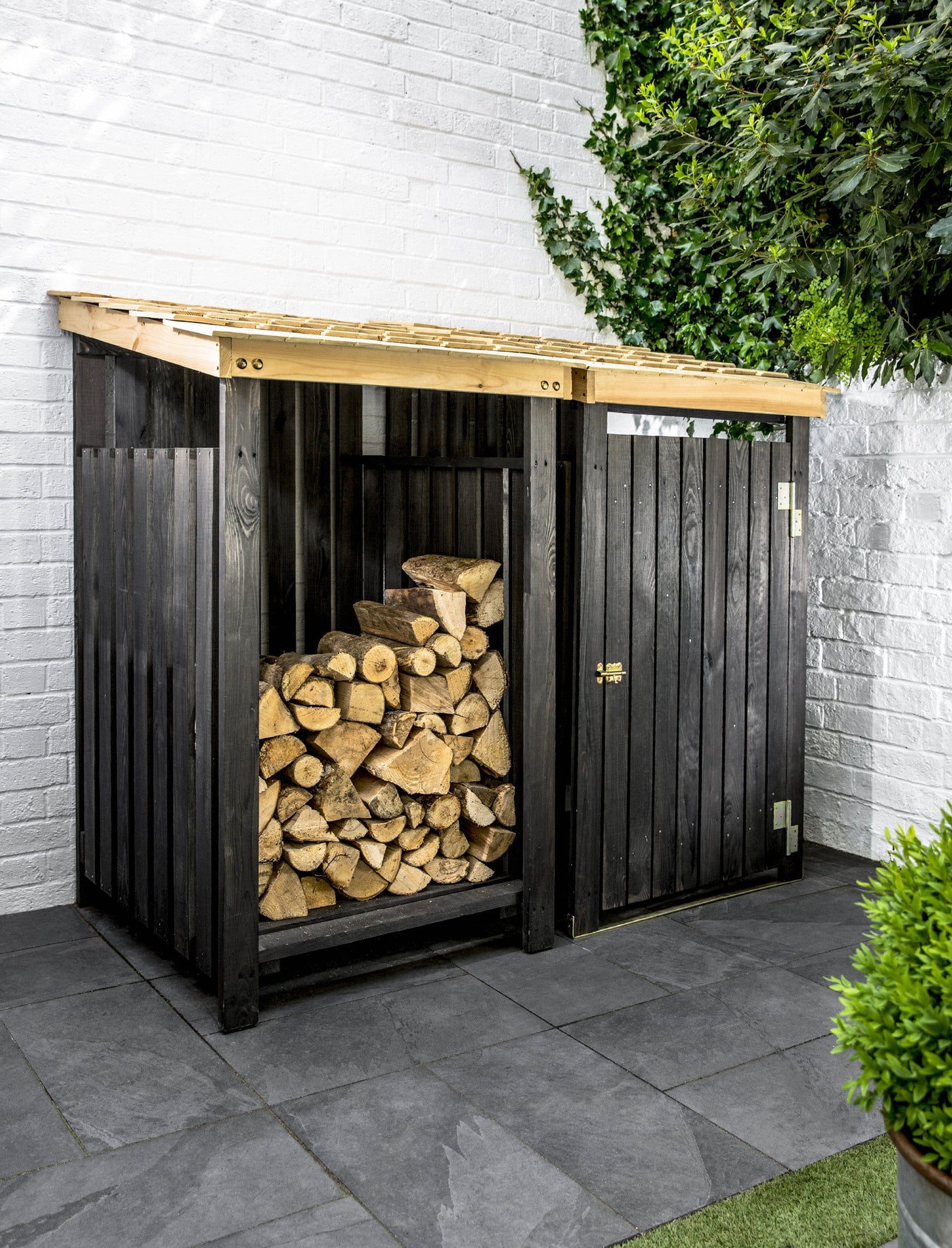 Garden Trading Outdoors Chelwood Modular Log Store House of Isabella UK