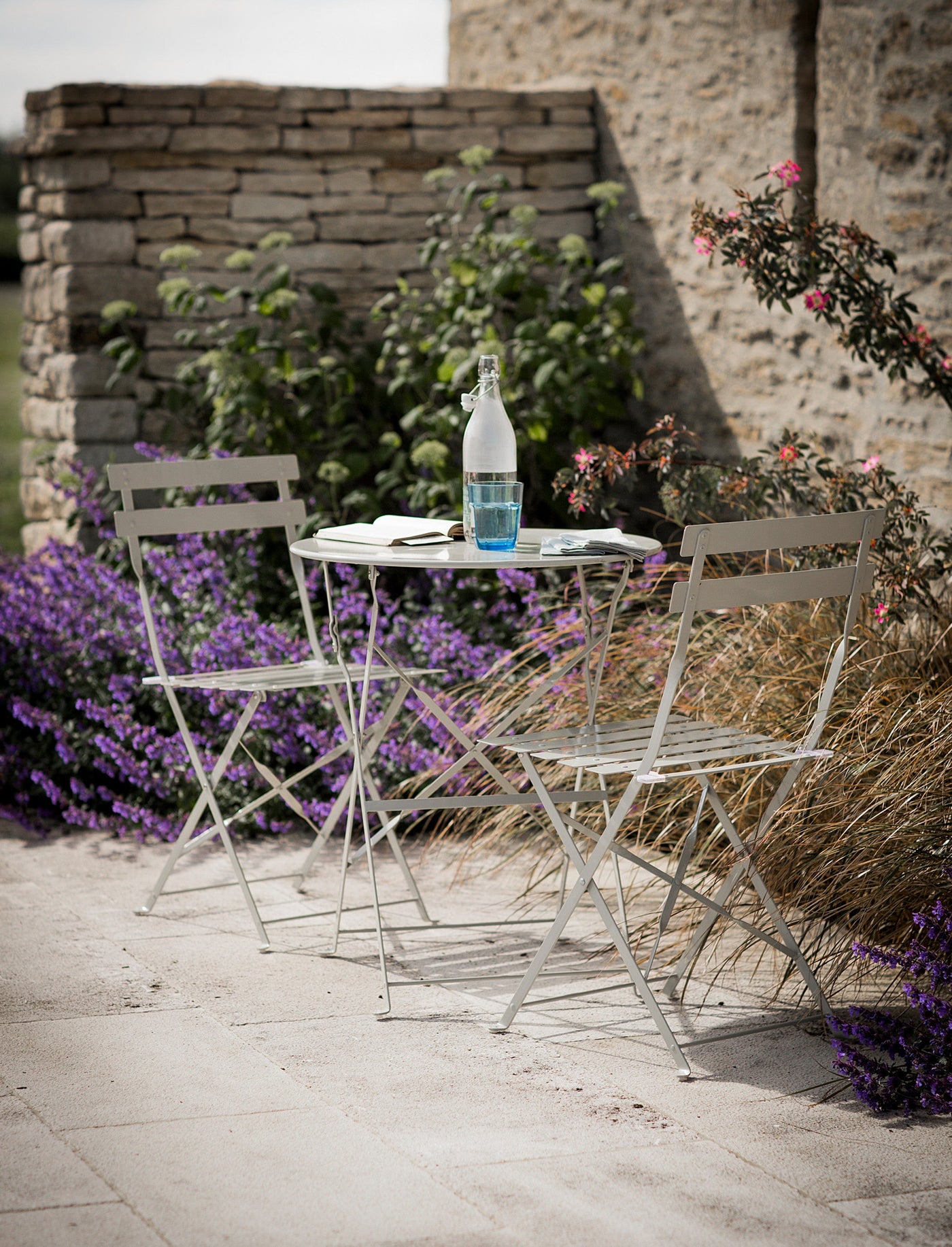Garden Trading Outdoors Rive Droite Bistro Set - Small - Clay House of Isabella UK