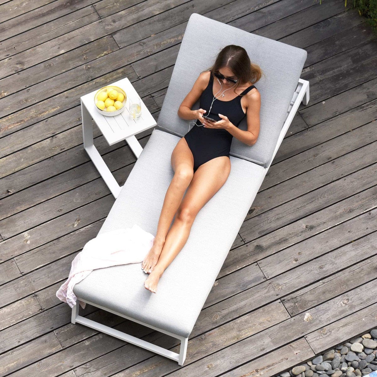 Maze Outdoors Allure Sunlounger / Lead Chine House of Isabella UK