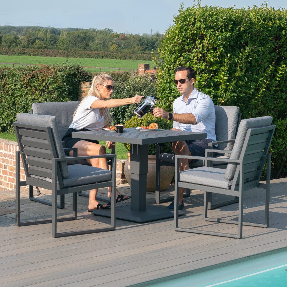 Maze Outdoors Amalfi 4 Seat Square Dining Set with Rising Table / Grey House of Isabella UK