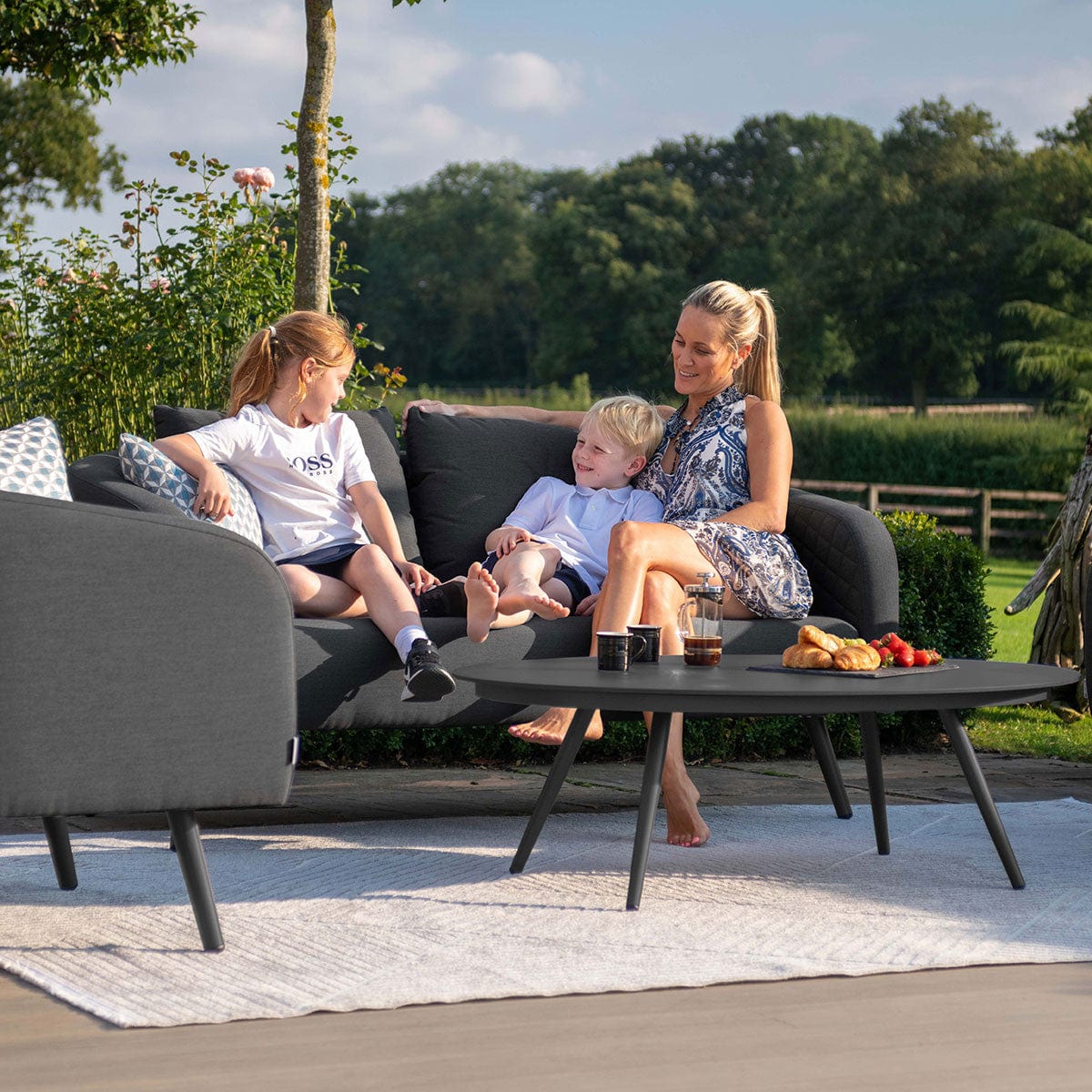 Maze Outdoors Ambition 2 Seat Sofa Set / Charcoal House of Isabella UK