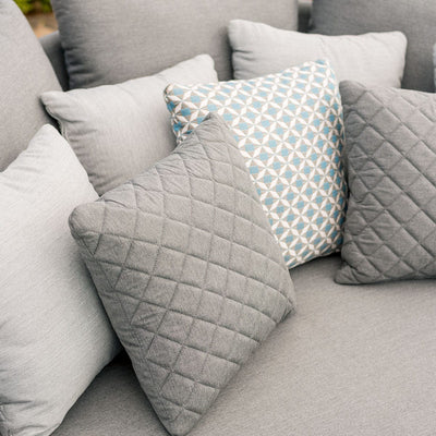 Maze Outdoors Fabric Scatter Cushion Quilted (Pack of 2) / Flanelle House of Isabella UK