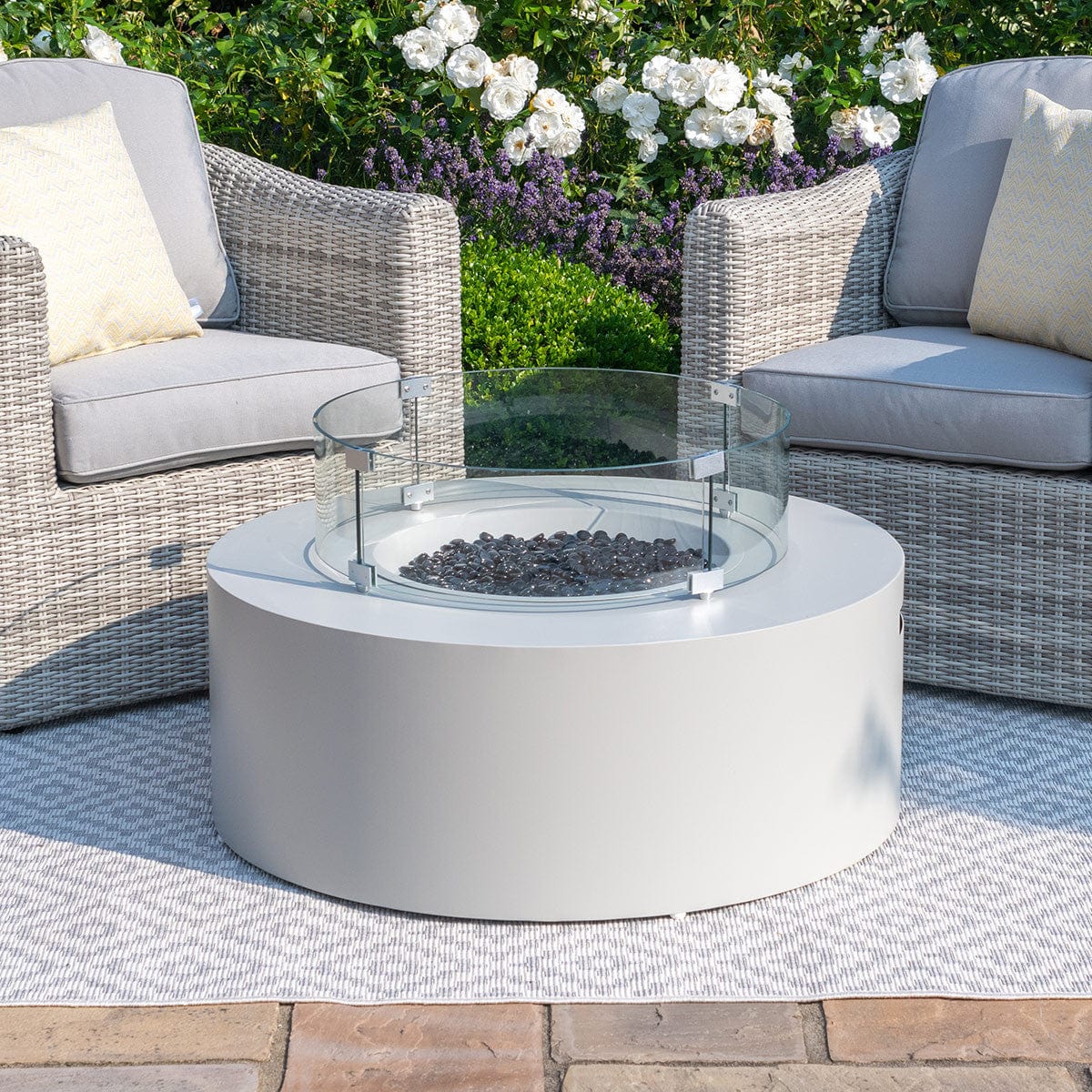Maze Outdoors Fire Pit Coffee Table 90cm Round / Pebble White House of Isabella UK