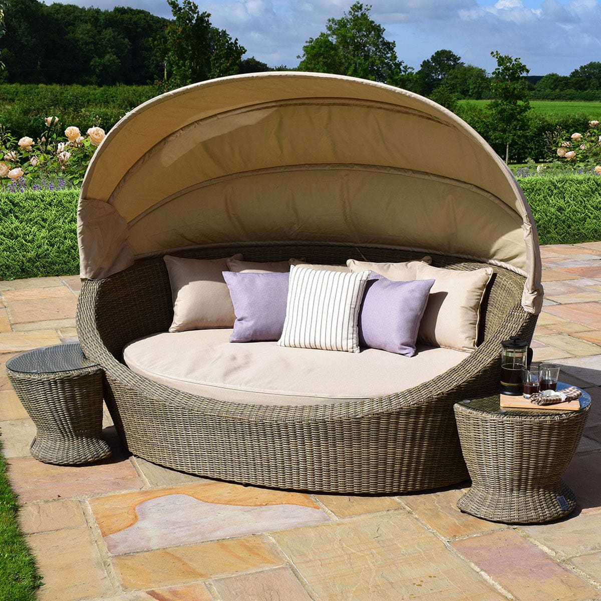 Maze Outdoors Winchester Daybed House of Isabella UK