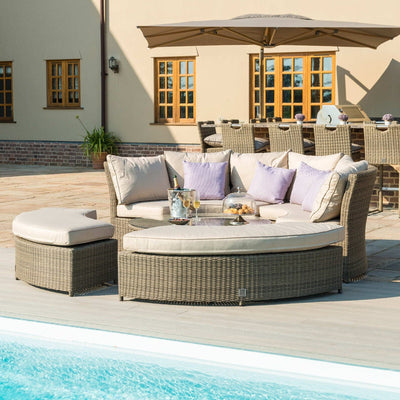 Maze Outdoors Winchester Lifestyle Suite House of Isabella UK