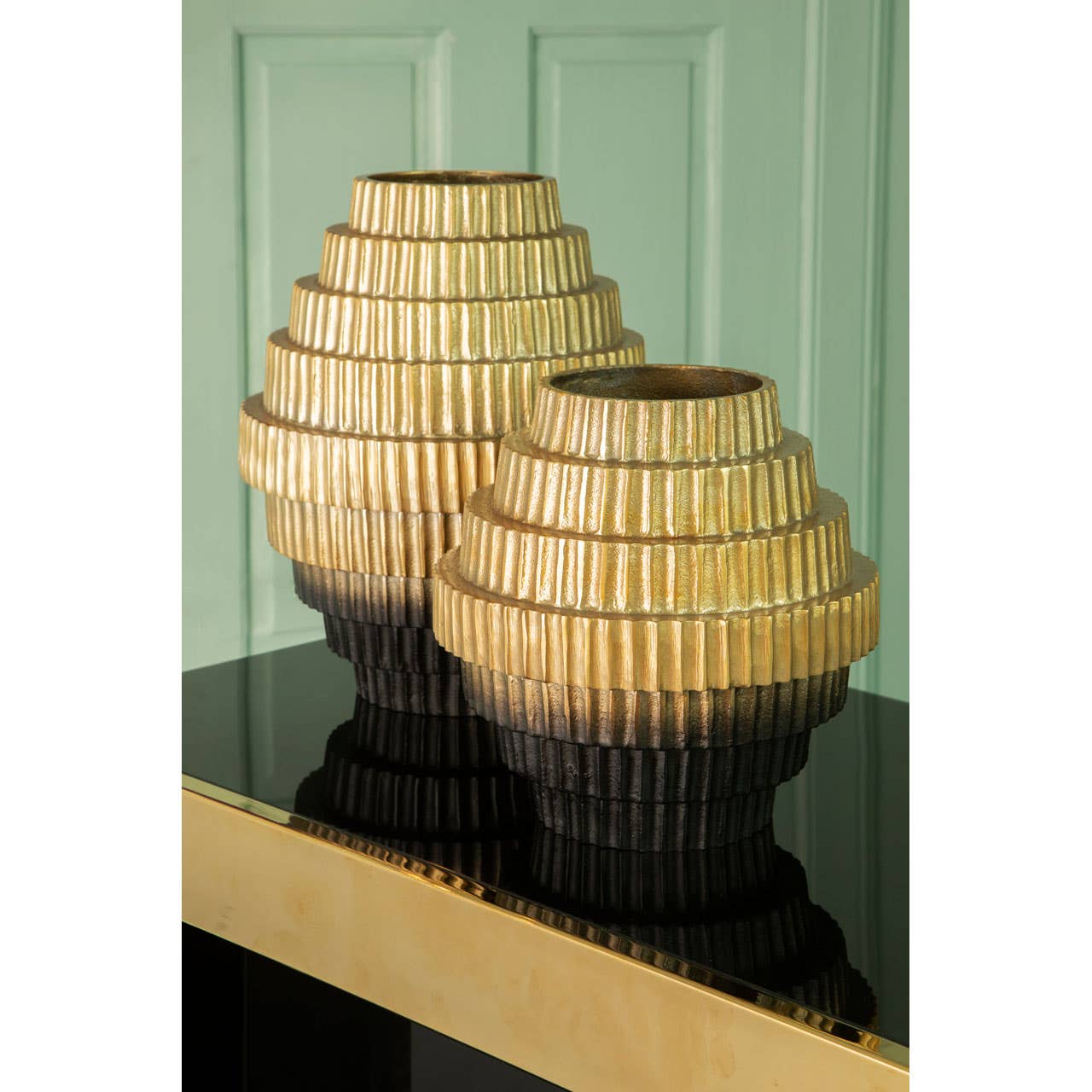 Noosa & Co. Accessories Deomali Large Ombre Gold And Black Vase House of Isabella UK
