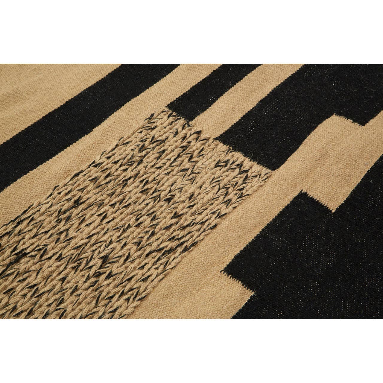 Noosa & Co. Living Bosie Small Trenza Rug House of Isabella UK