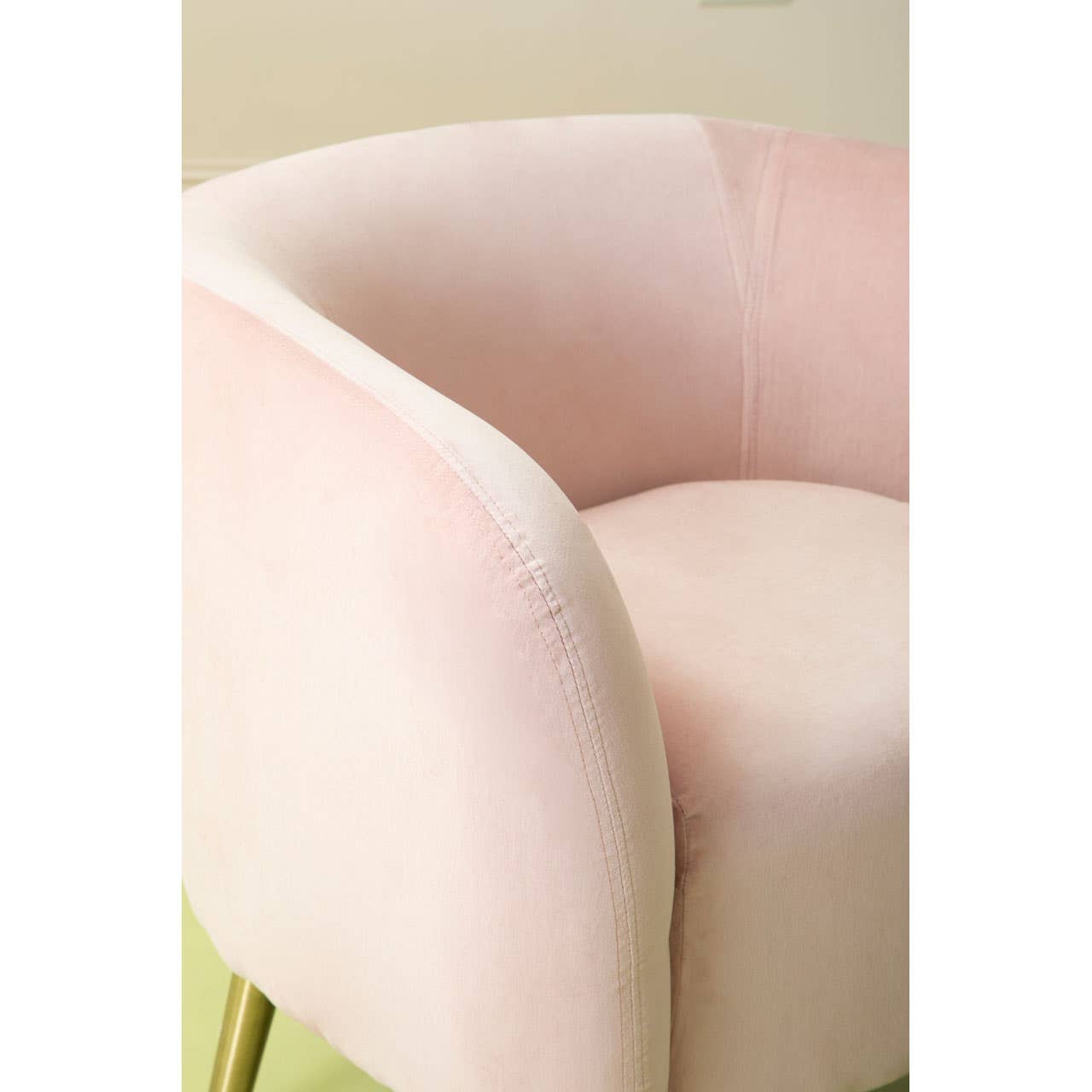 Noosa & Co. Living Louxor Pink Velvet Round Armchair House of Isabella UK