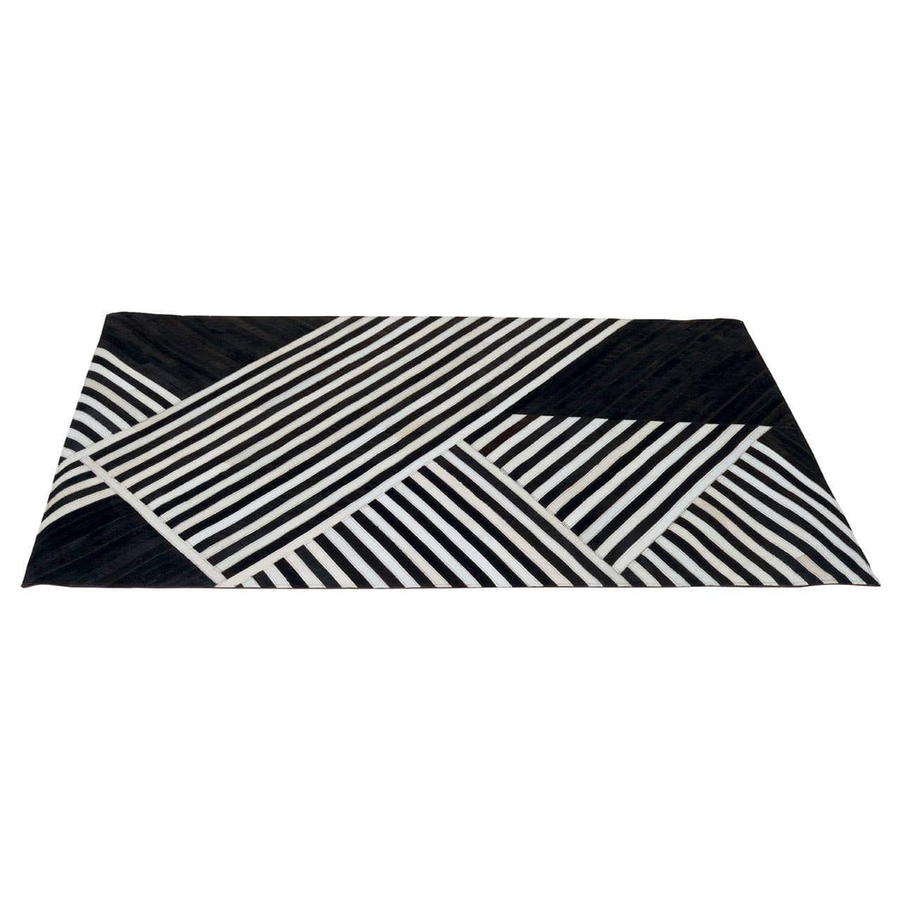 Noosa & Co. Living Safira Small Black And White Rug House of Isabella UK