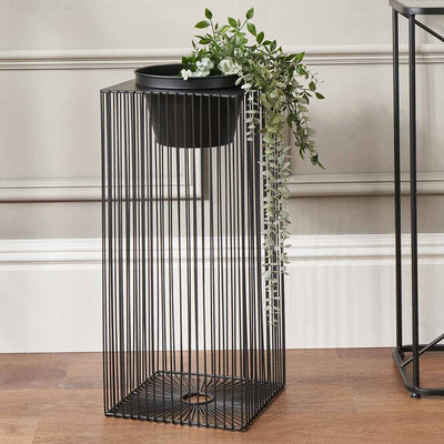 Pacific Lifestyle Accessories Black Metal Strut Planter Large House of Isabella UK