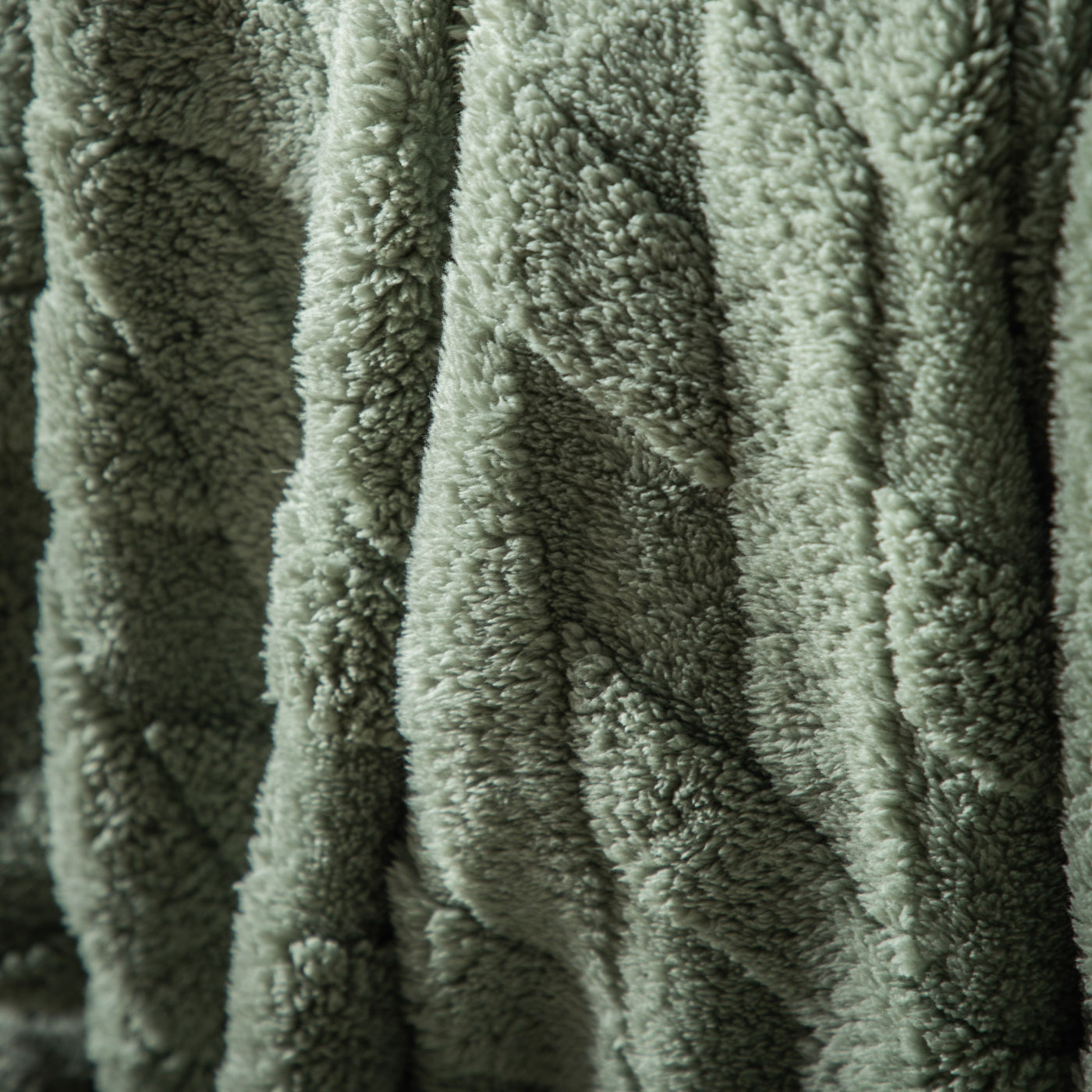 Textures Cross Knit Aspen Green 130x170cm