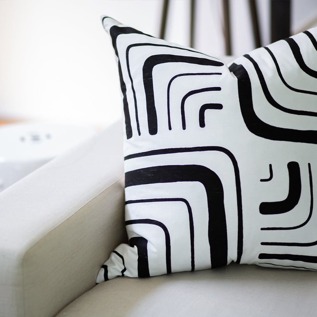 Bandhini Homewear Design Accessories Para Angle Screen Lounge Cushion 55 x 55 cm House of Isabella UK