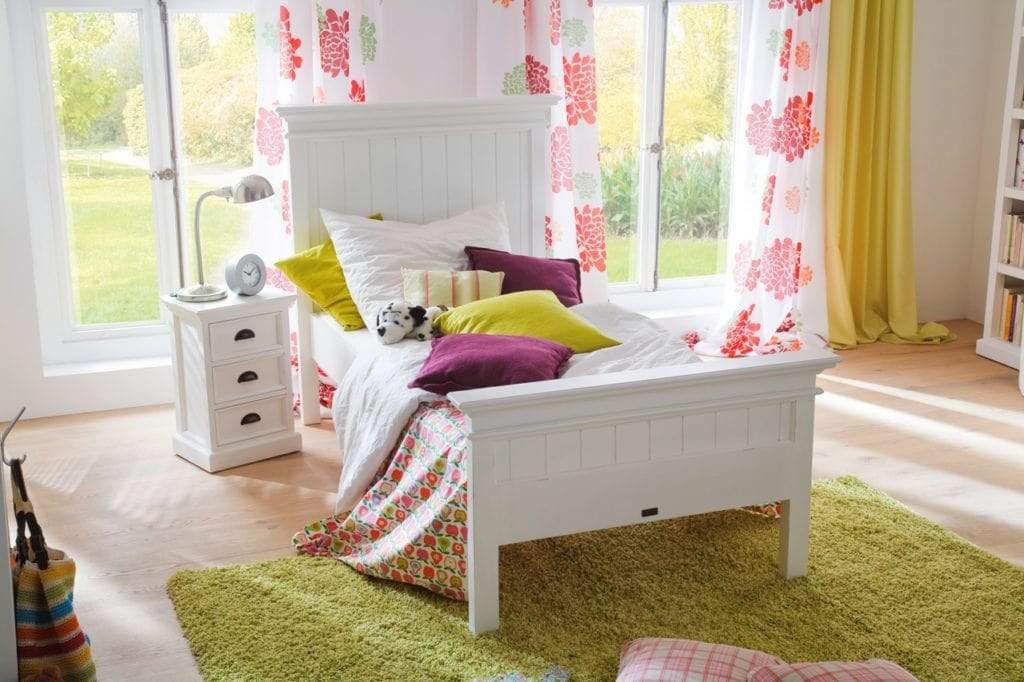 Novasolo Sleeping Bedside Drawer Unit - Classic White House of Isabella UK